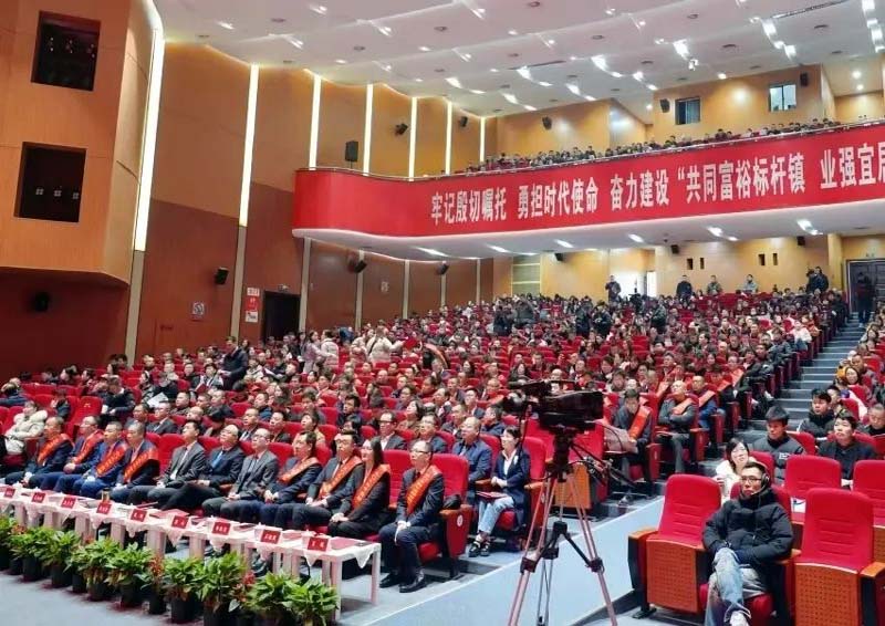 3000+产品覆盖150国！鸿宝电源四十年深耕再获“出口十强企业”等荣誉